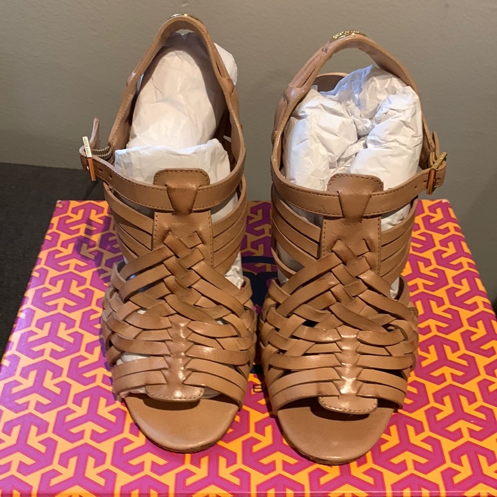Tory Burch Kelton Sandal Pumps.Perfect for spring/summer. Worn 1x box incl.